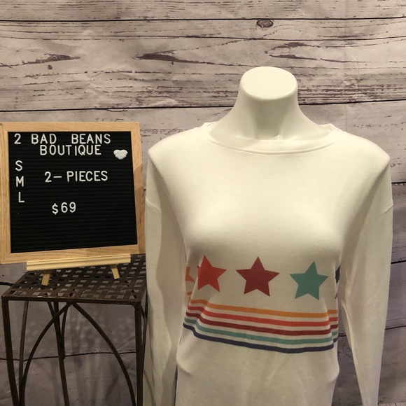 2 Pc Rainbow 🌈 Stars ⭐️ & Stripes Lounge Wear - Picture 3 of 5
